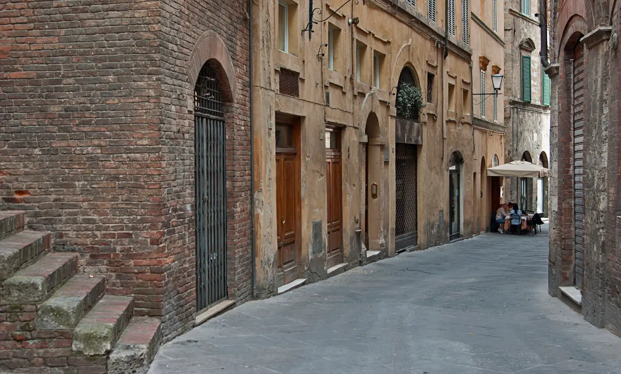 via cecco angiolieri