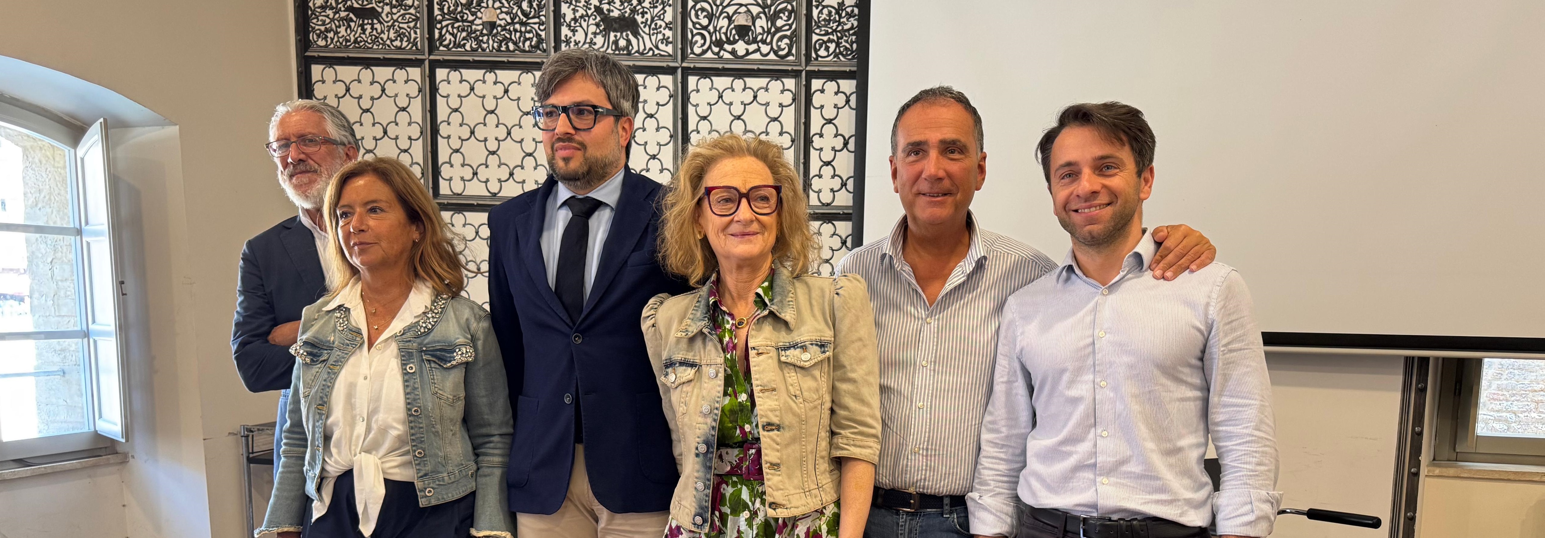 Sindaco Fabio con assessori Tucci, Magi, Capitani, Giordano e Loré