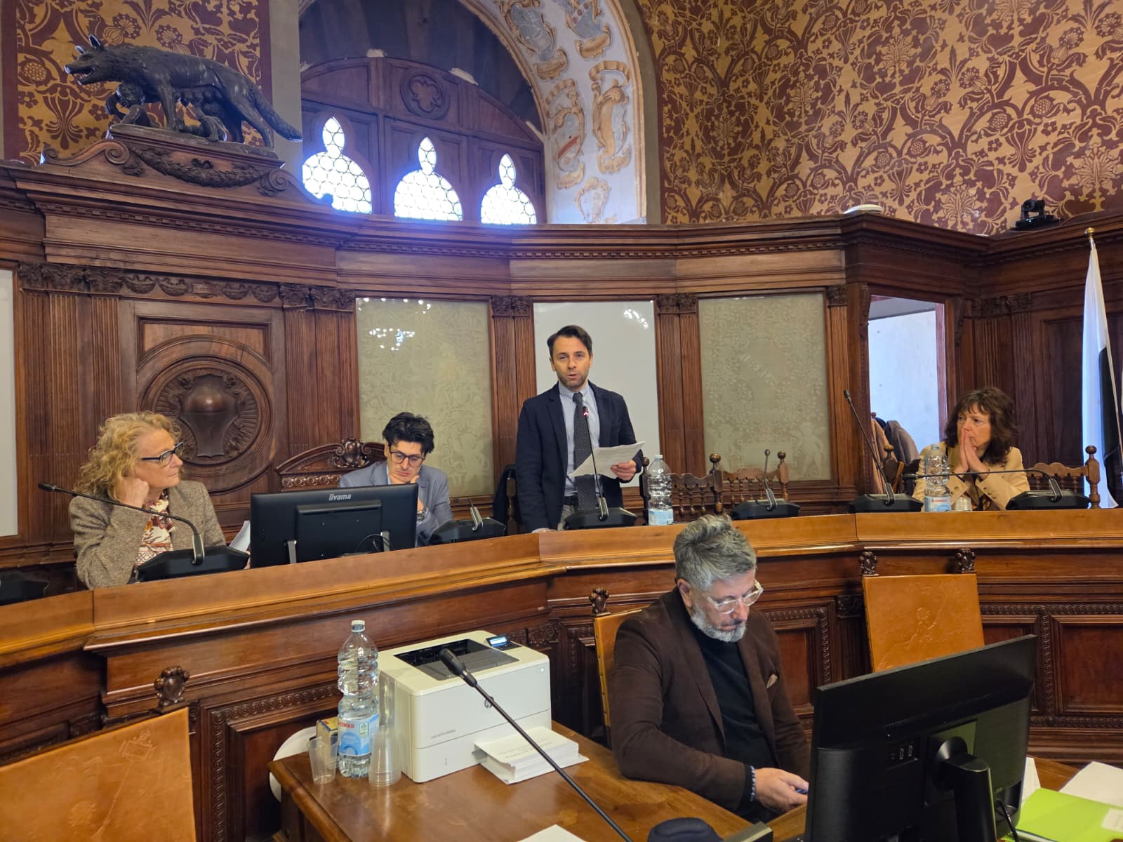 Consiglio comunale - assessore Lorenzo Loré