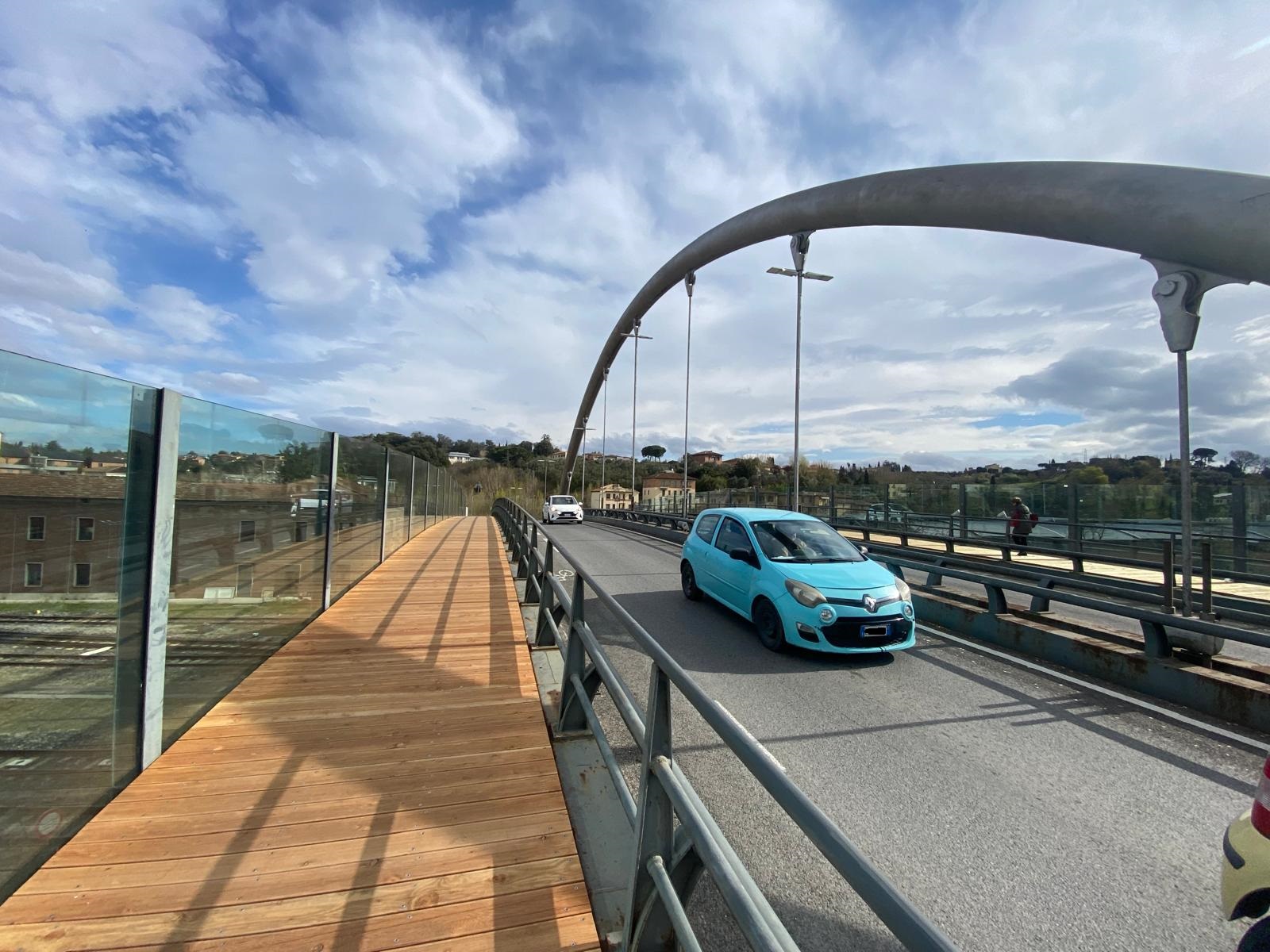Pavimentazione lignea ponte Caduti sul Lavoro