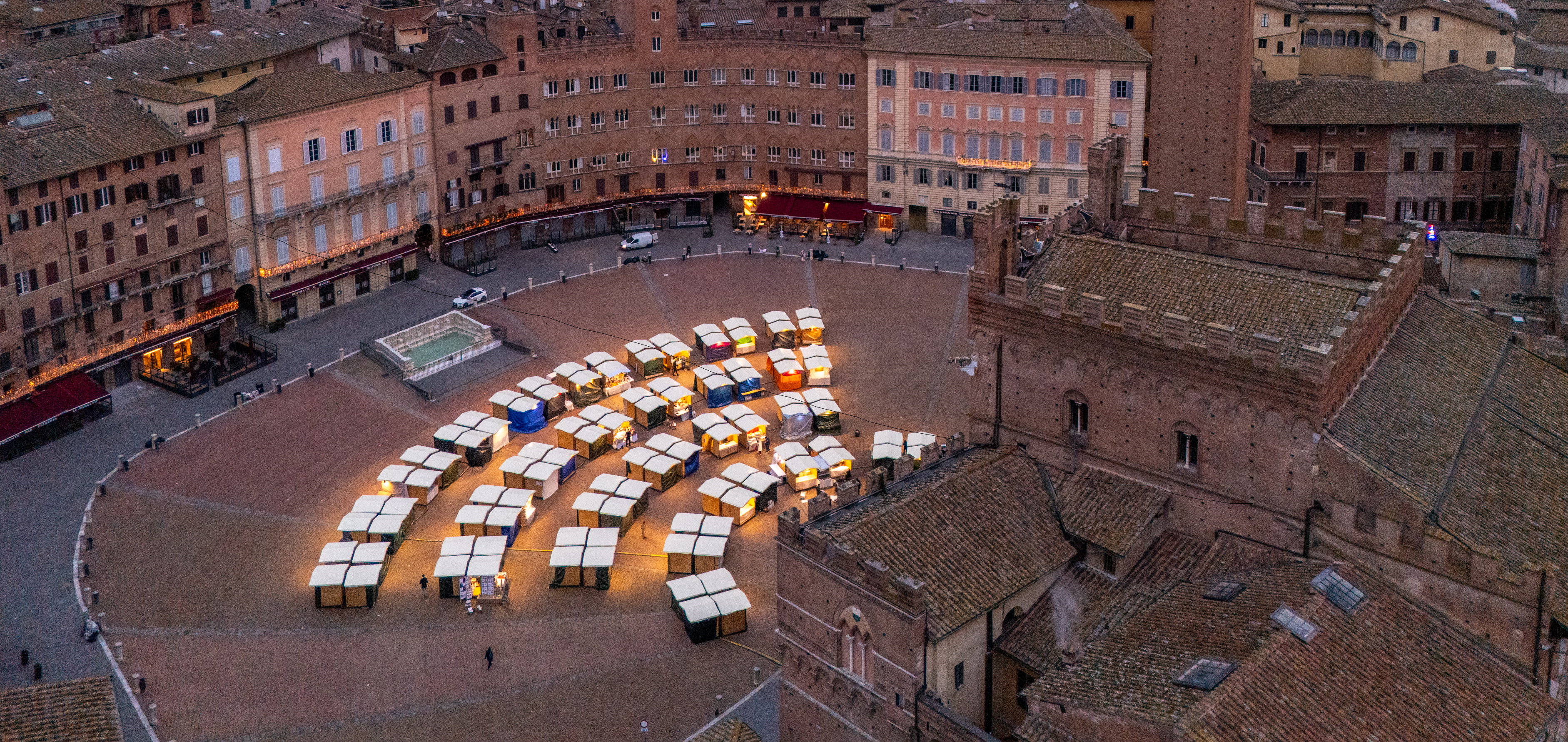 Mercato nel campo