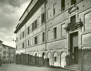 Ingresso del Collegio San Marco nel 1930, oggi sede dell'Archivio