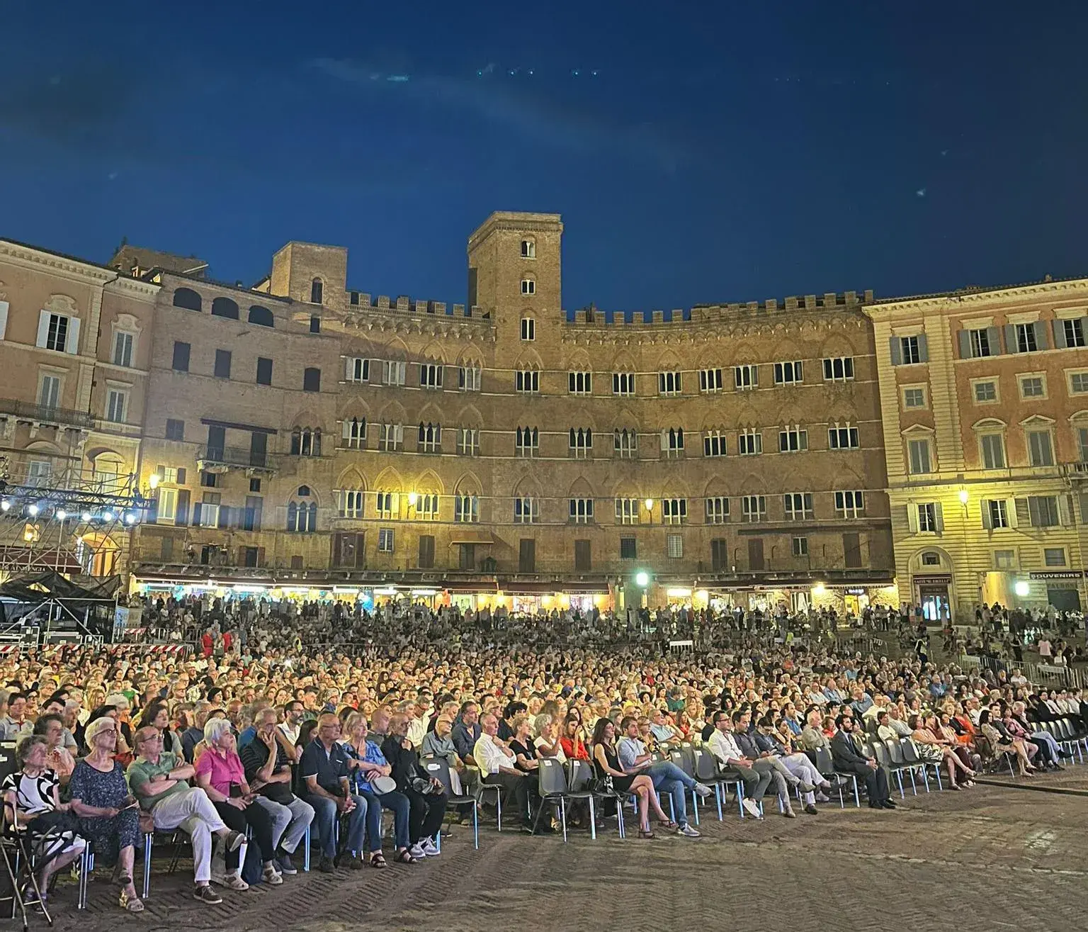 Sboccia l'Estate 2025 - Piazza del Campo