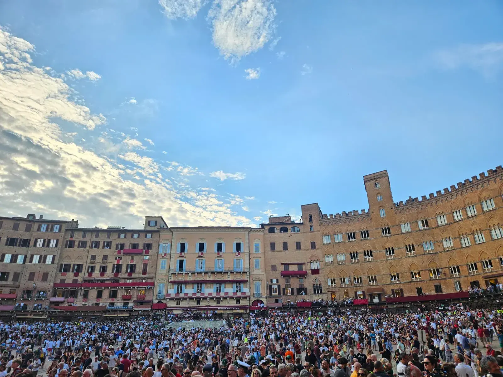 Piazza del Campo prima della prova serale
