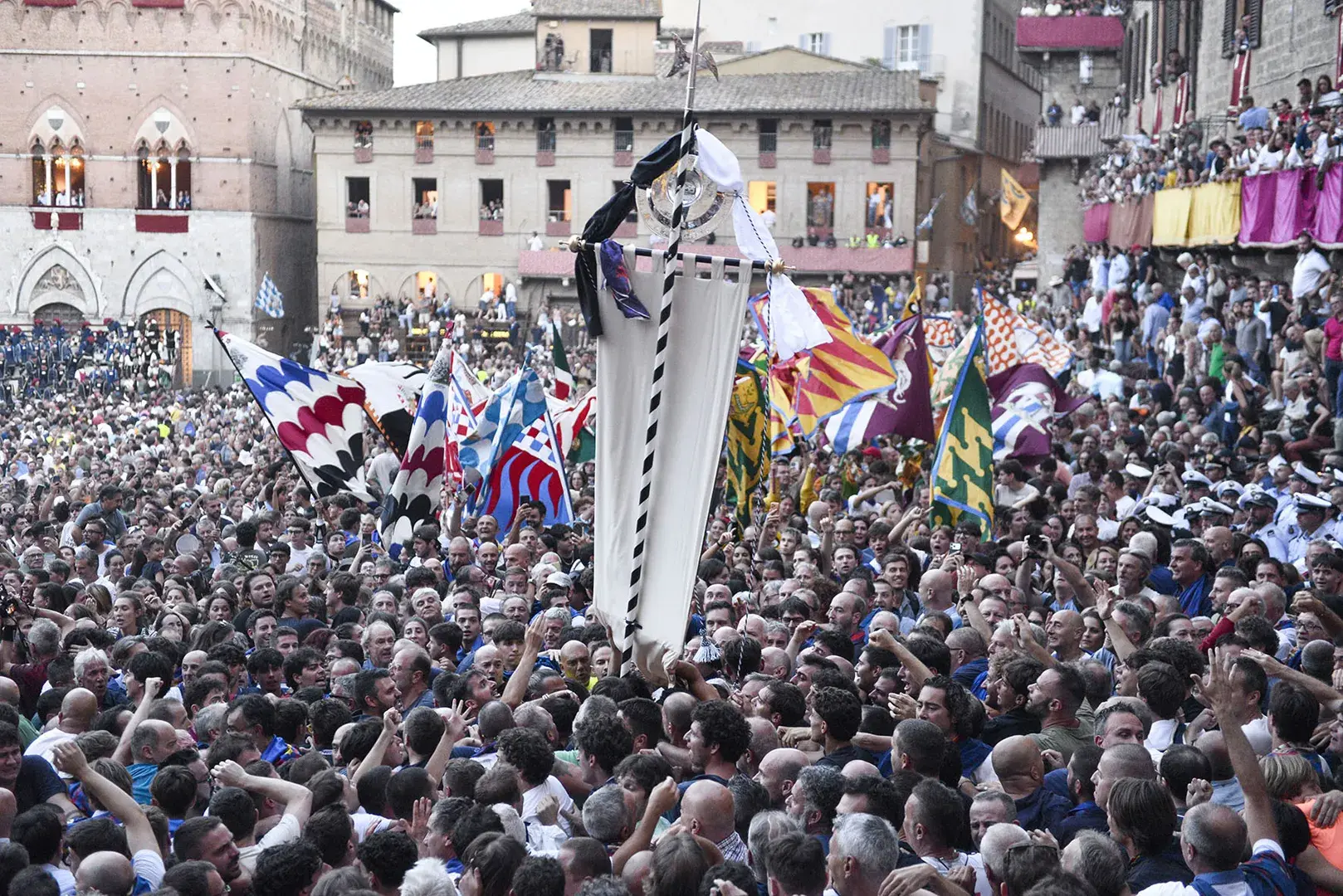 palio 18 agosto 2026